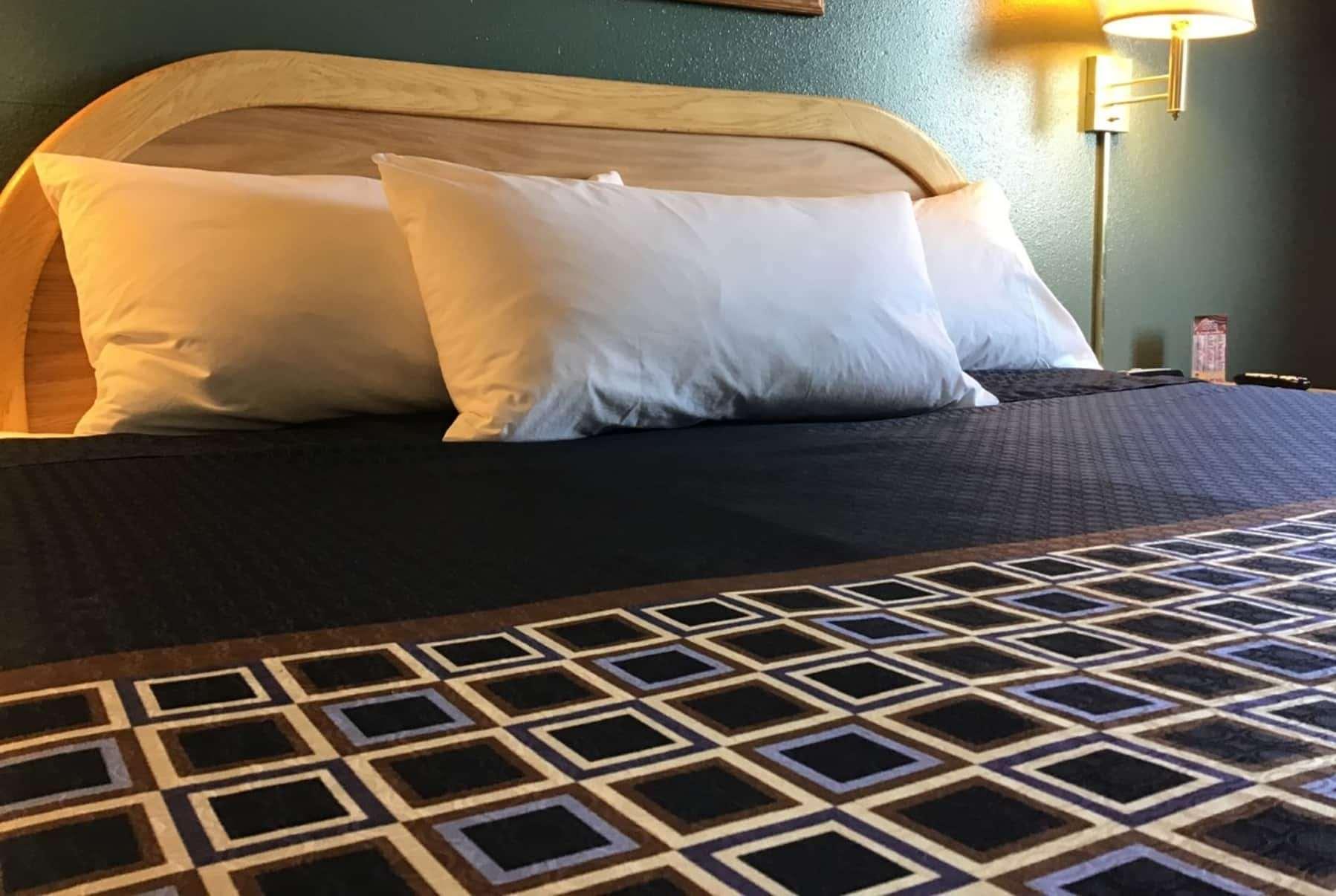 Travelodge By Wyndham Worland Extérieur photo