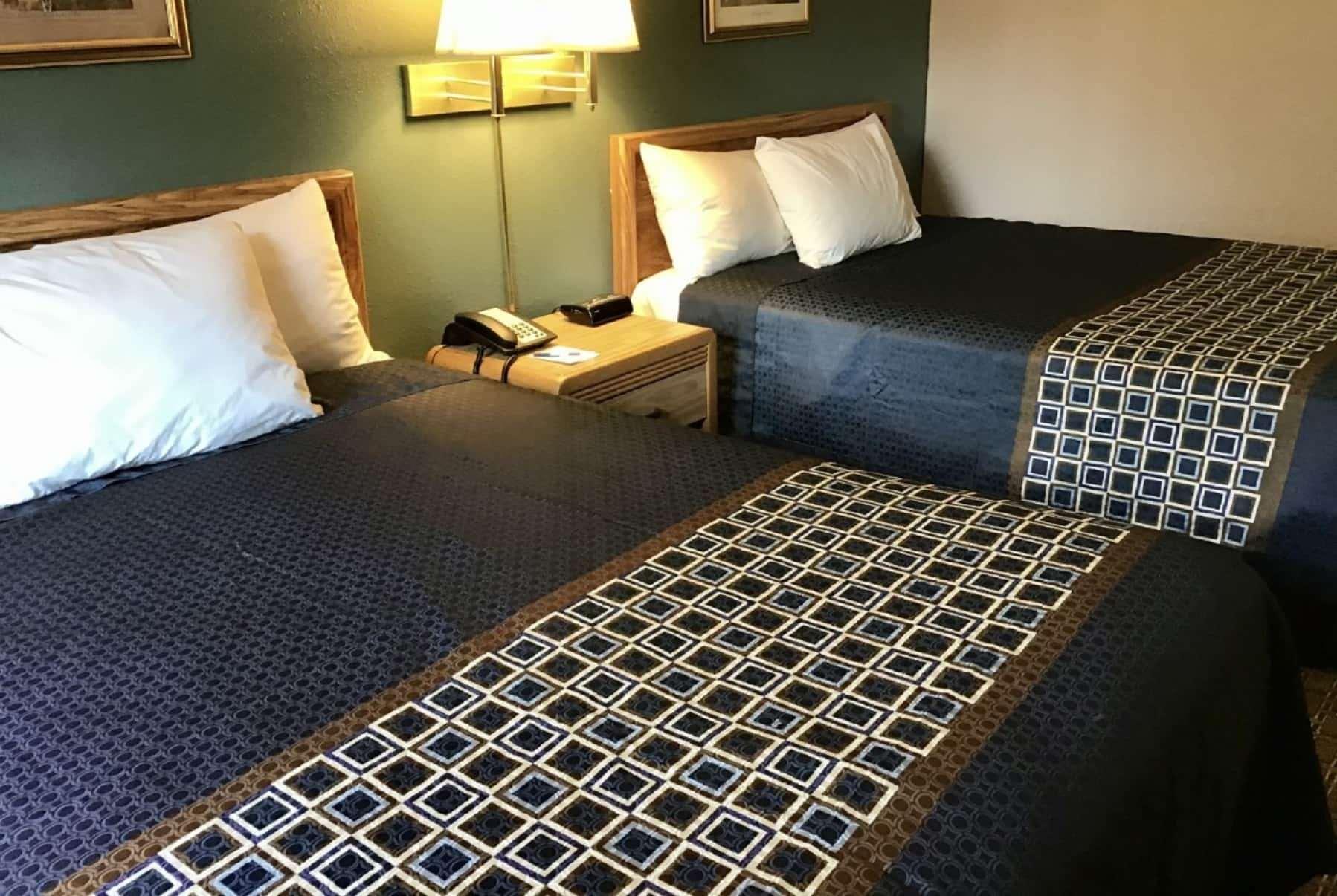 Travelodge By Wyndham Worland Extérieur photo