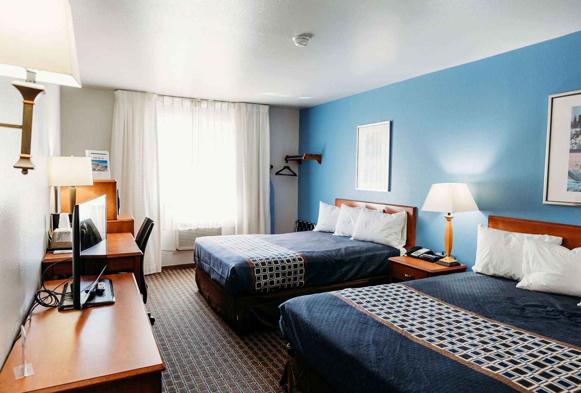 Travelodge By Wyndham Worland Extérieur photo